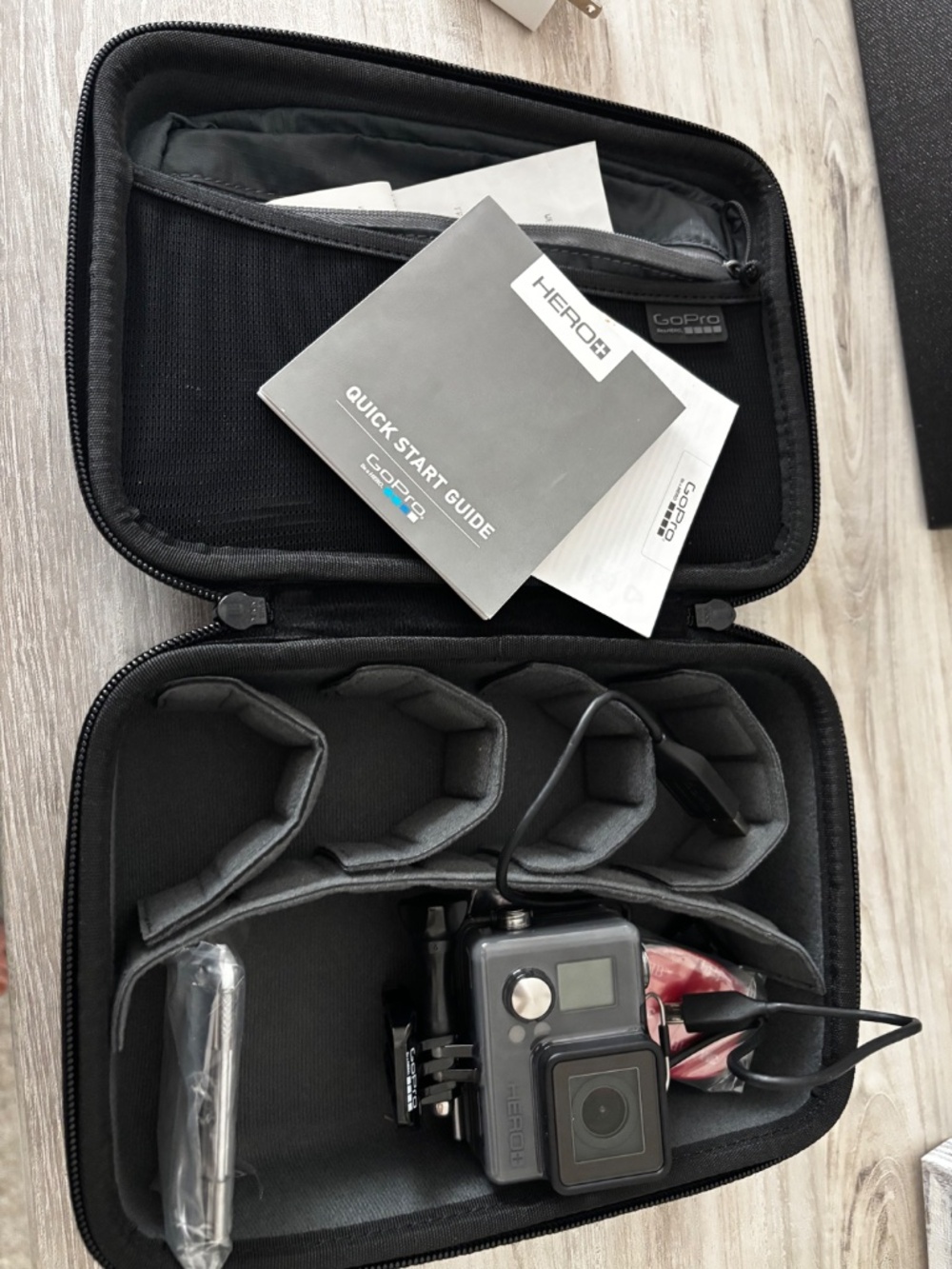Go Pro with case - Picture 3 of 6